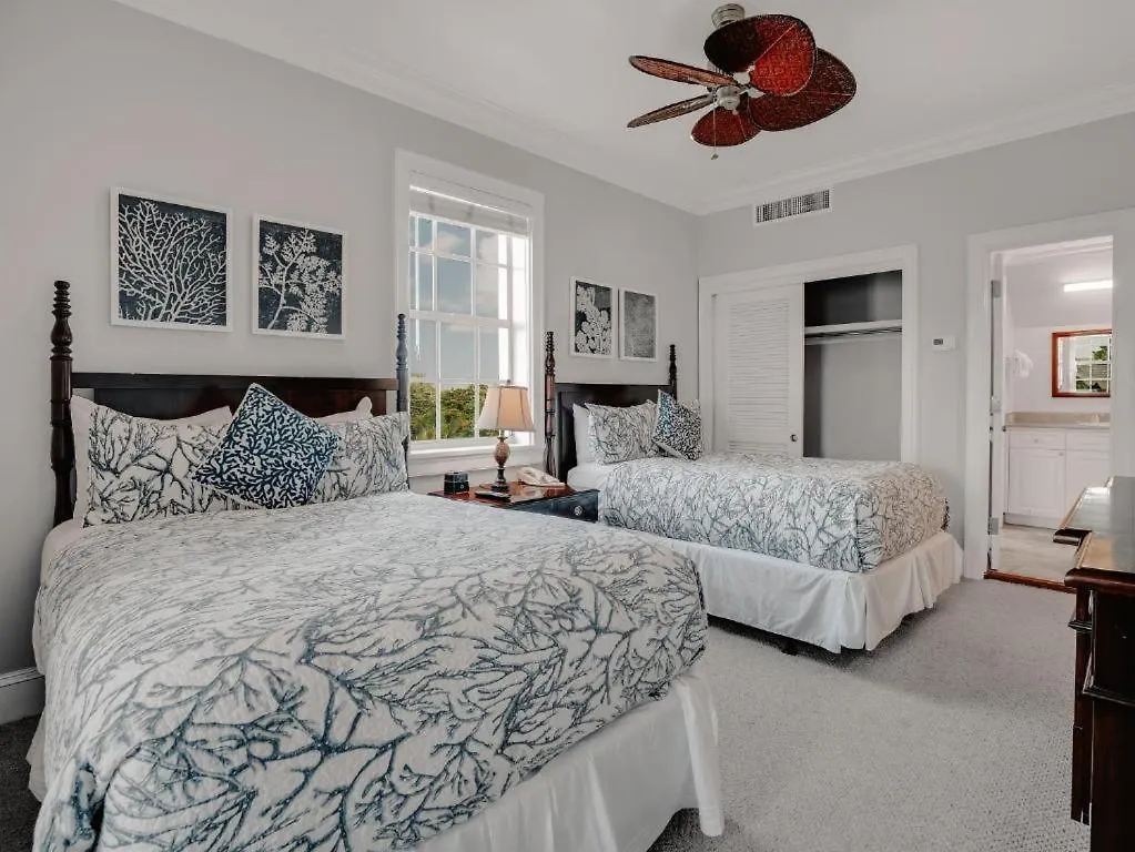 Valentines Resort & Marina Dunmore Town